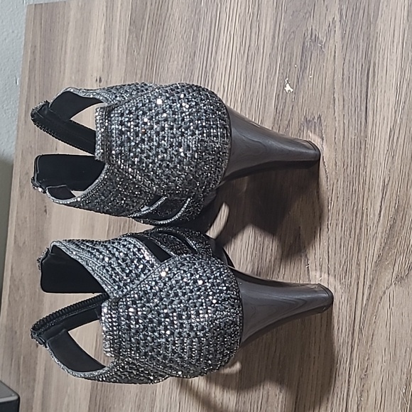 MICHAEL Michael Kors Berkley T-Strap Rhinestone heels - Picture 4 of 5